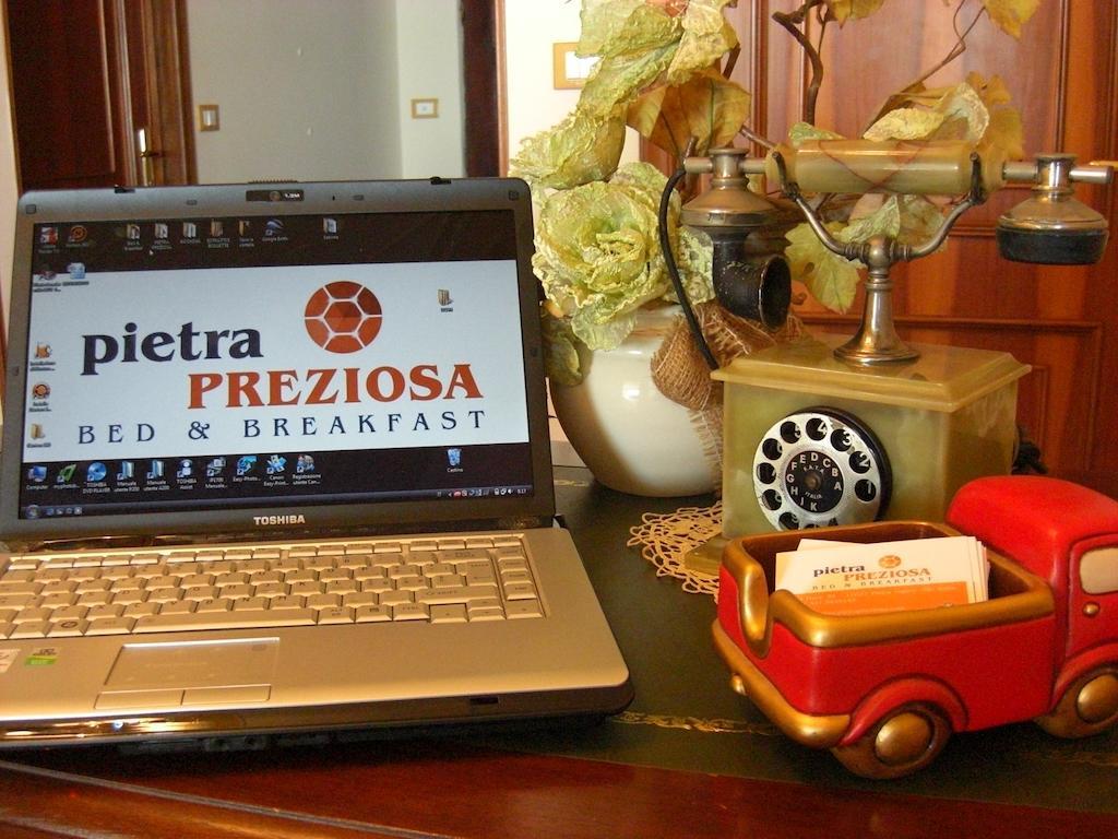 Pietra Preziosa Bed & Breakfast Pietra Ligure Exterior photo